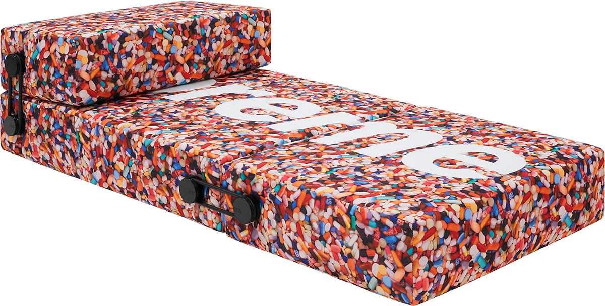 Supreme®/Kartell Trix view 2